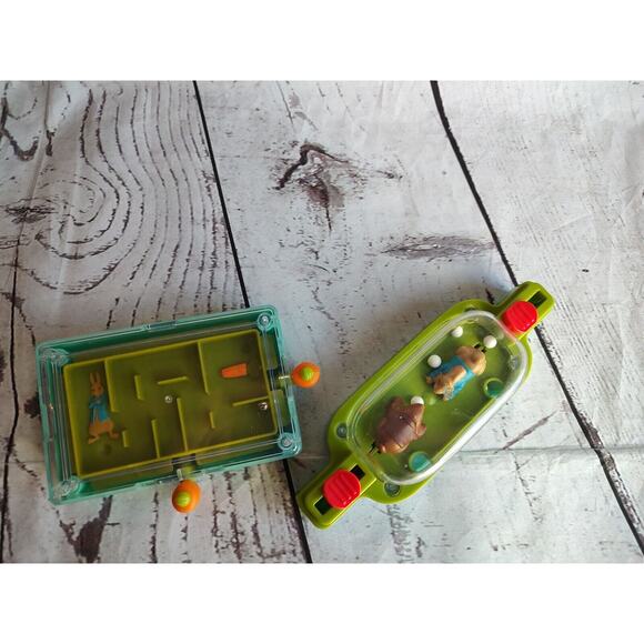 Peter Rabbit Handheld Pinball Game 2017 McDonalds Happy Meal Toys (2) - Picture 1 of 6